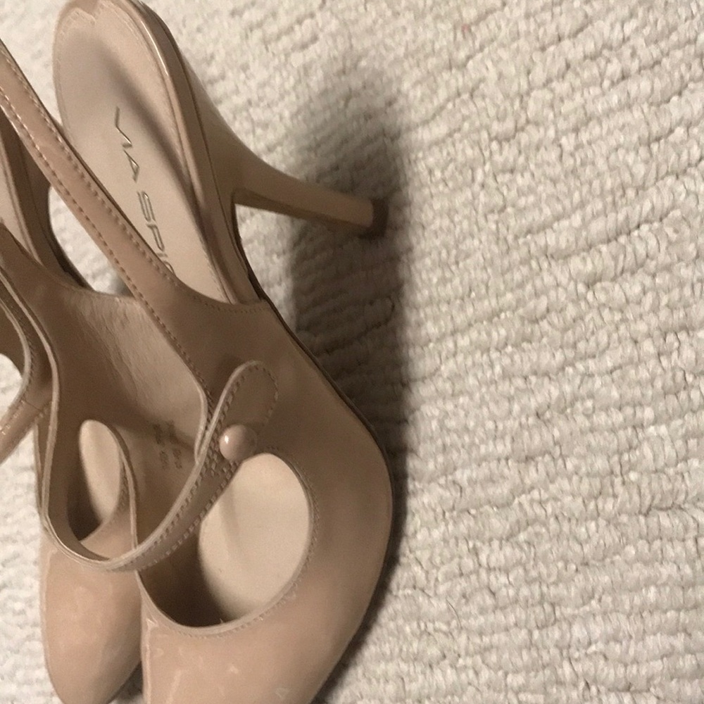 Shoes - Picture 4 of 4